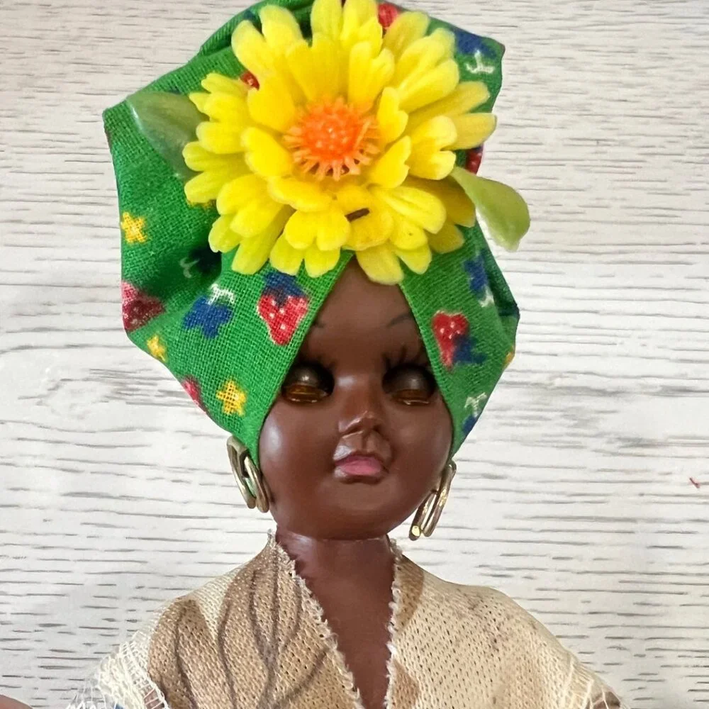 Vintage 1970s Calypso Queen Doll St Thomas Caribbean Bahamas Island Souvenir